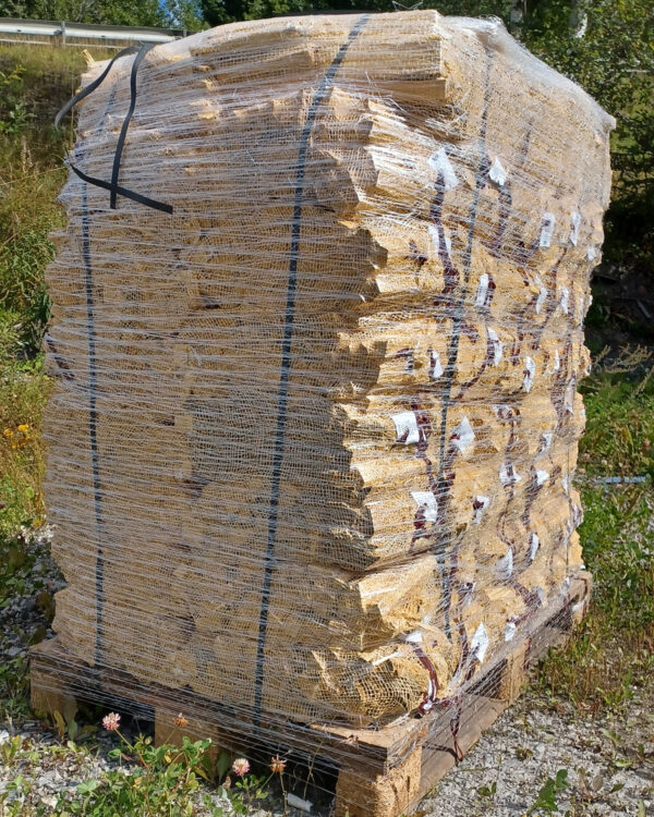 Tändved ca 10 liter, 96 säckar/pall